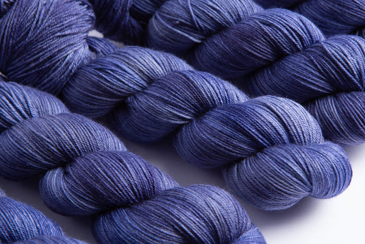 Silky Fingering - Blue Jeans